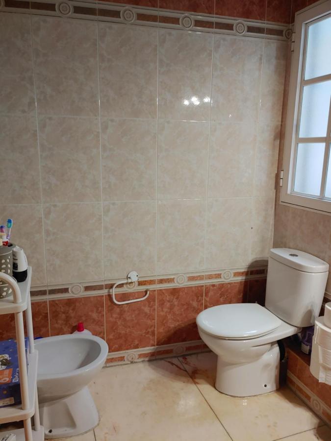 Comoda Habitacion Privada Валенсія Екстер'єр фото
